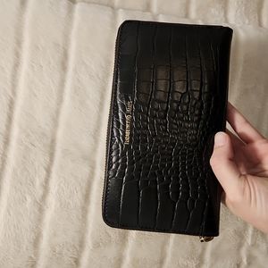 Elizabeth & James large wallet